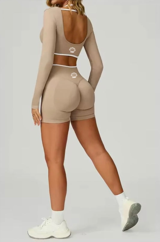 Gloriosa Long Sleeve Crop Top