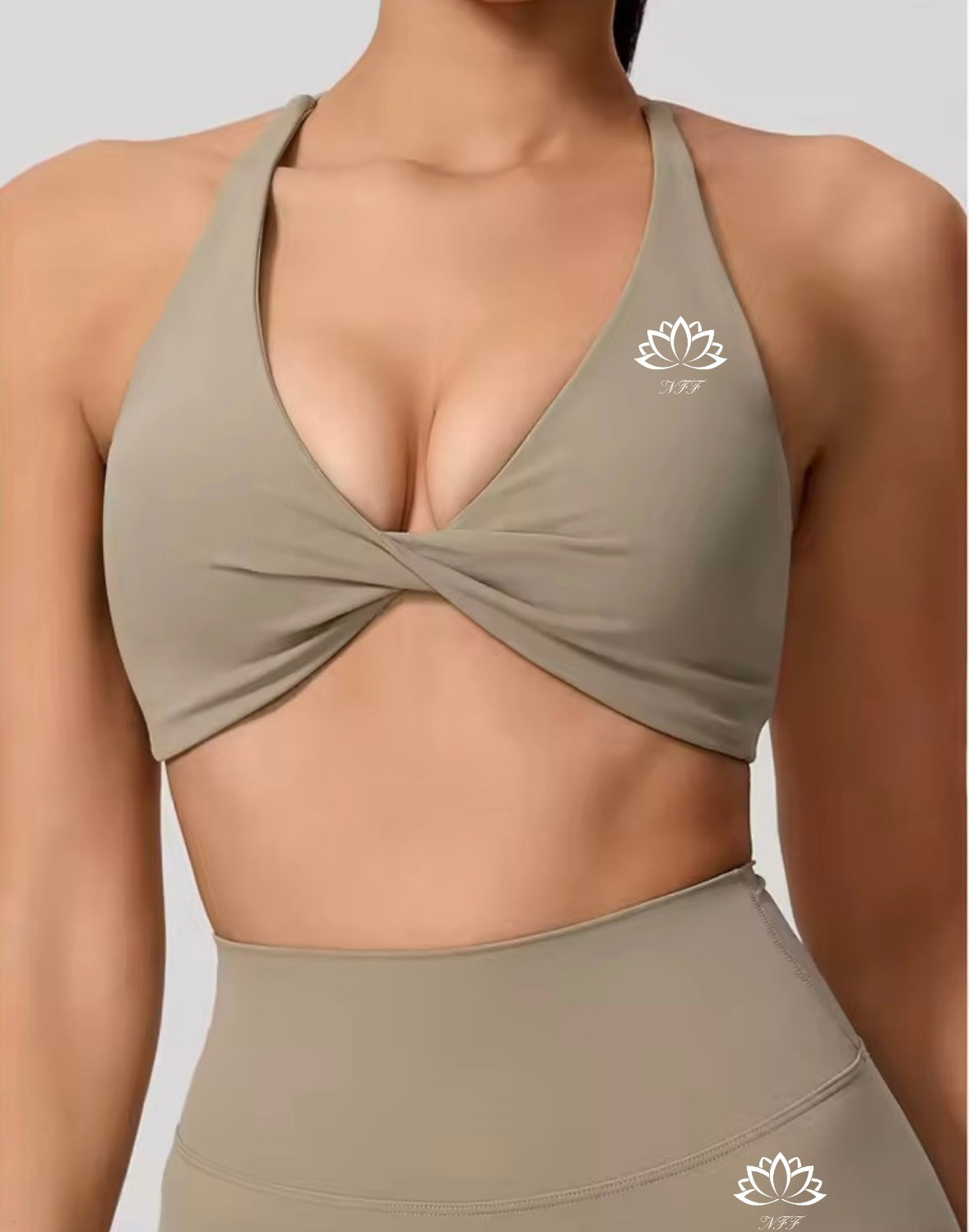 Avela Crop Top