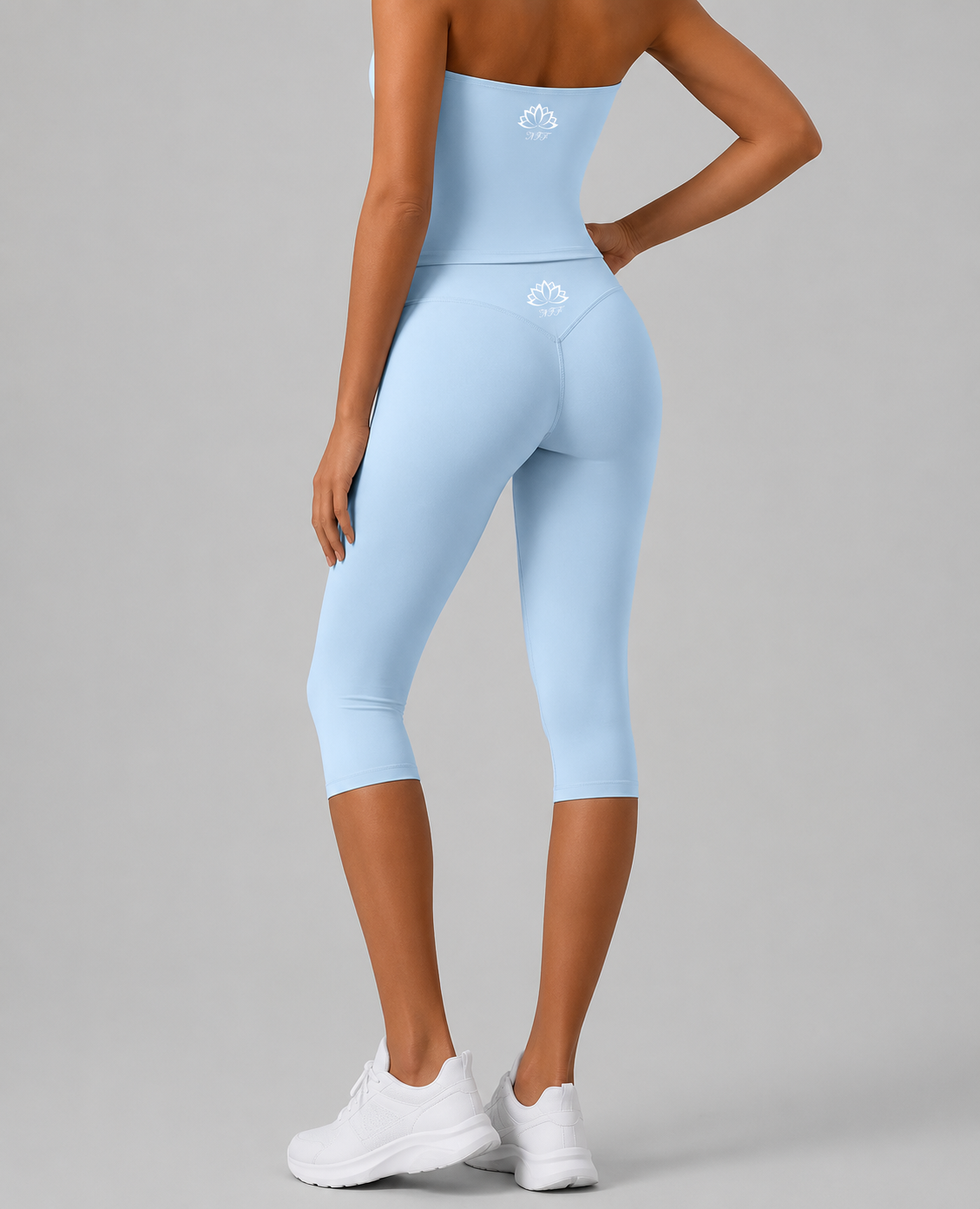 Sculpt Halter Set
