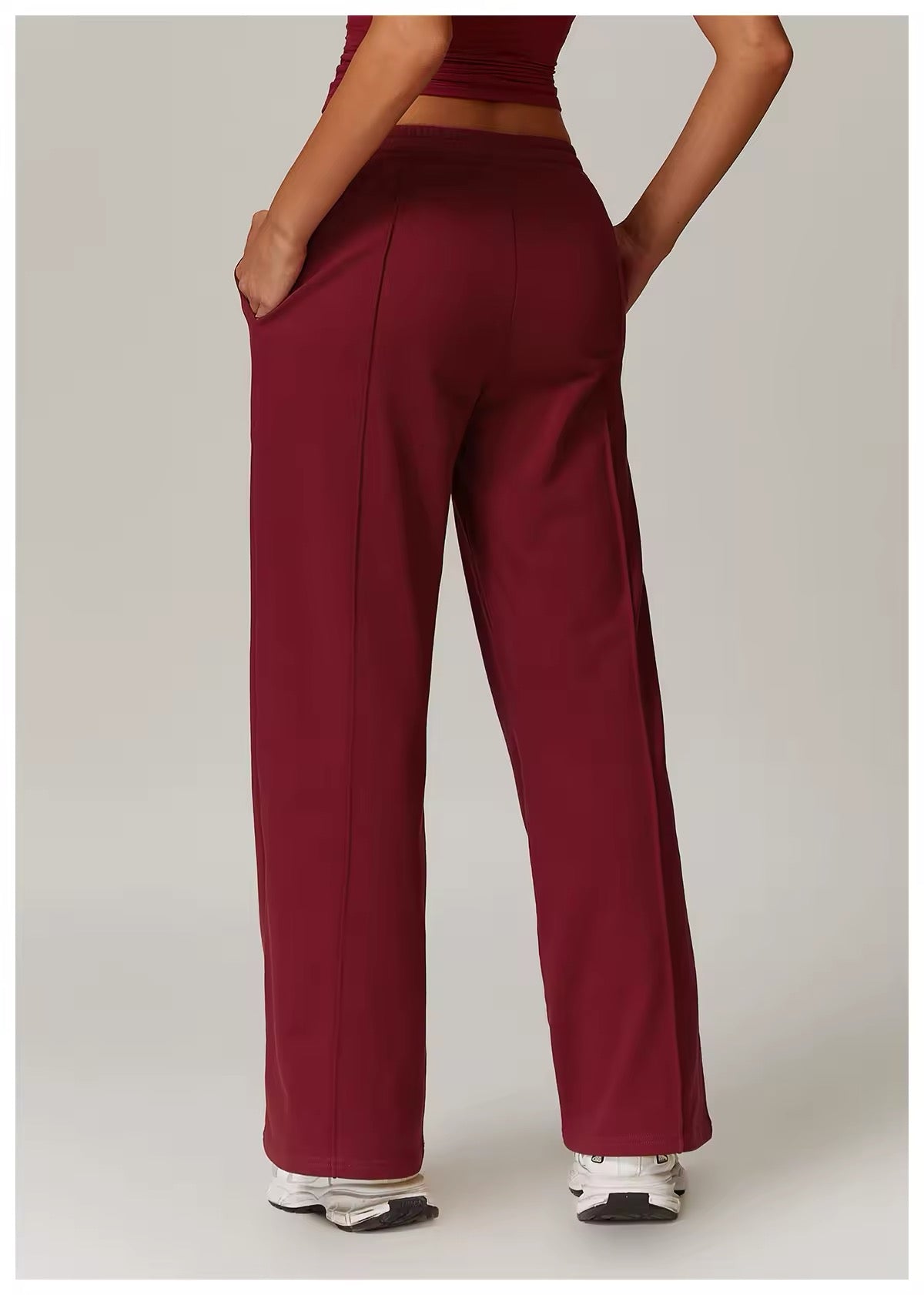 Amaryllis High-Waist Jogging Pant