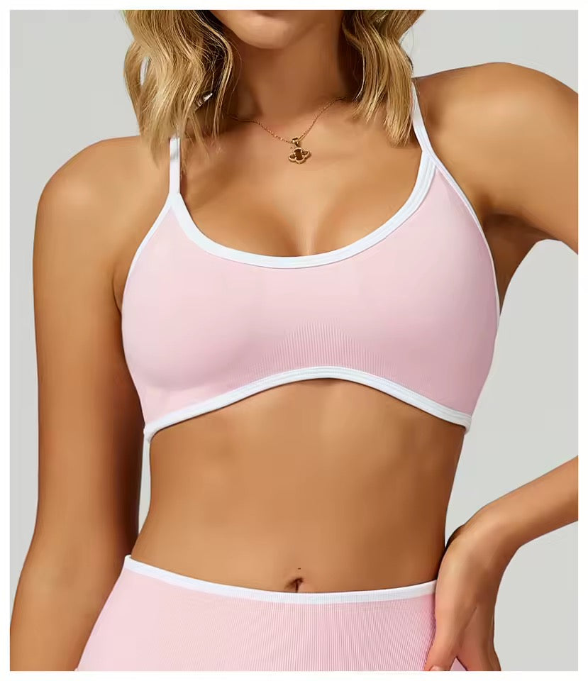 Gloriosa Sports Bra