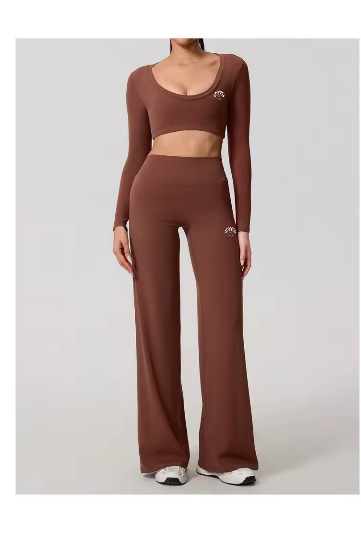 Protea Lang Sleeve Crop Top