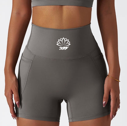 Peony shorts